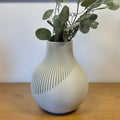 Skandi Vase ELENA | wunderschönes Design Highlight | Schräger Boden | Trockenblumen