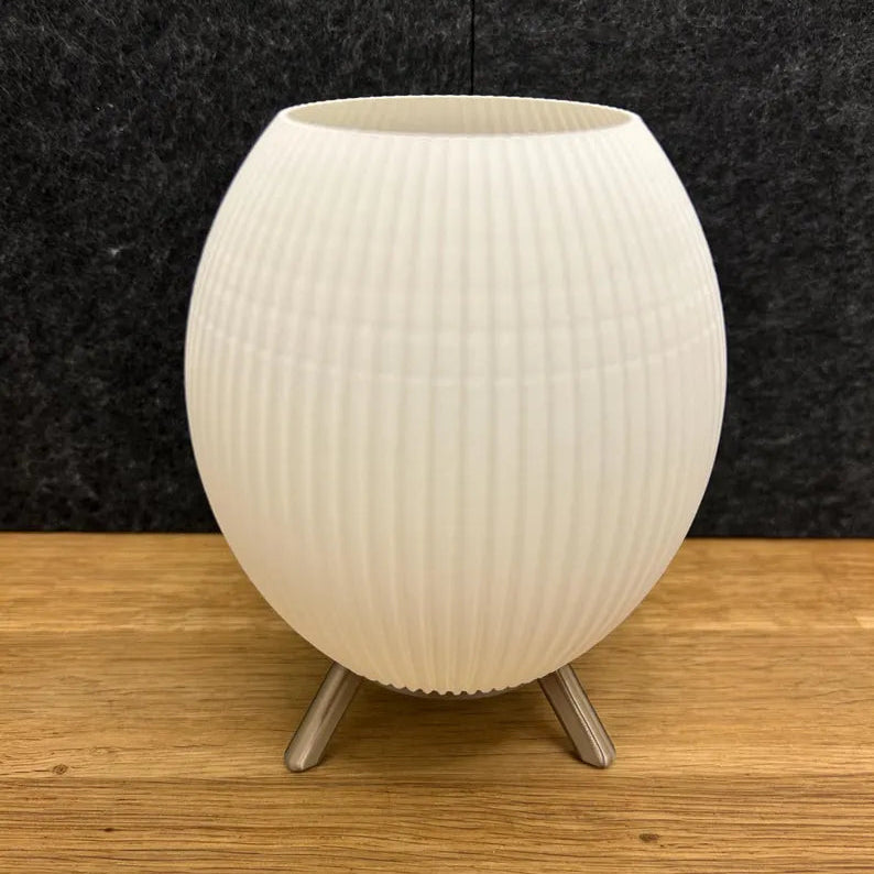 Hochwertige LED-Teelicht-Lampe LIORA  – modernes Design trifft warme Atmosphäre | Ästhetik | Tischleuchte